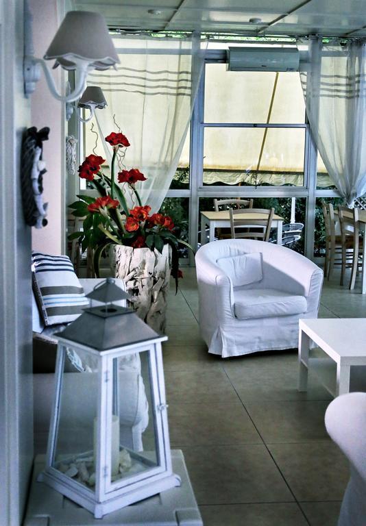 Hotel Santiago Milano Marittima Extérieur photo